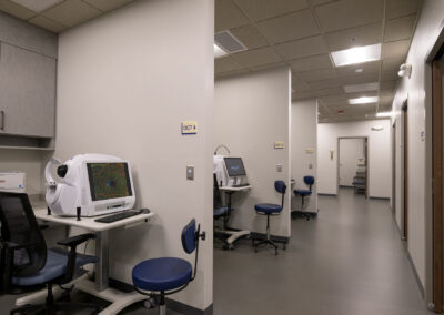 Precision Surgery Center Tucson Arizona eye testing equipment